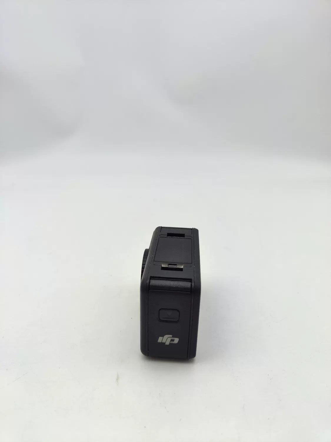 99% New (Mint) DJI action4 All-in-1 Combo