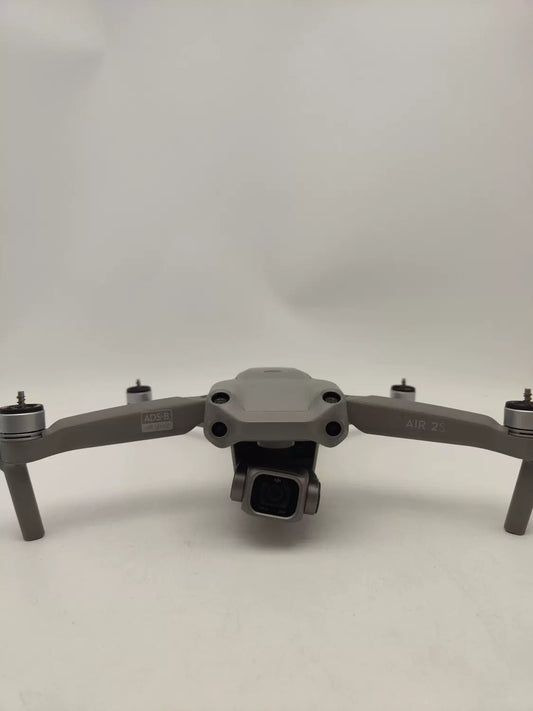 95% New (Like New) DJI air2s Fly More Combo