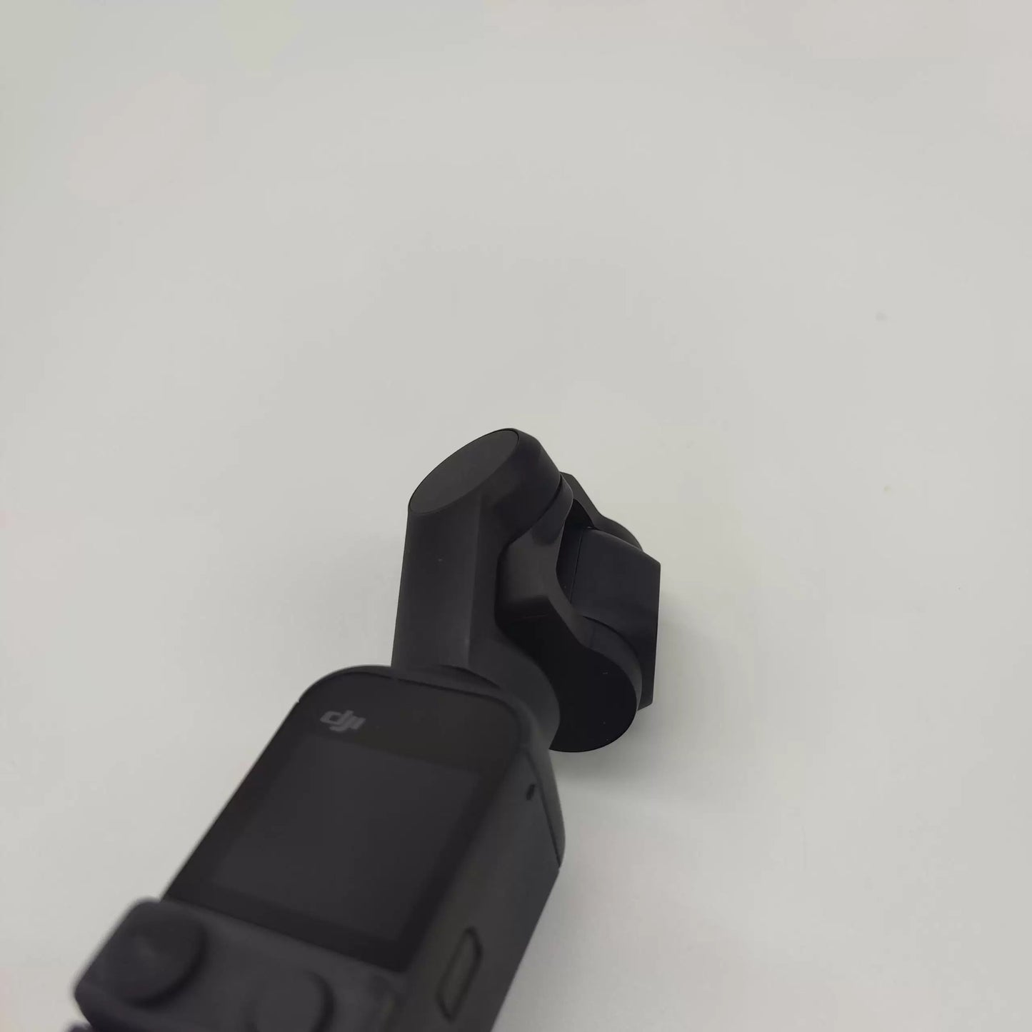 99% New (Mint) Osmo pocket 2 Standard Combo + All-in-1 Grip