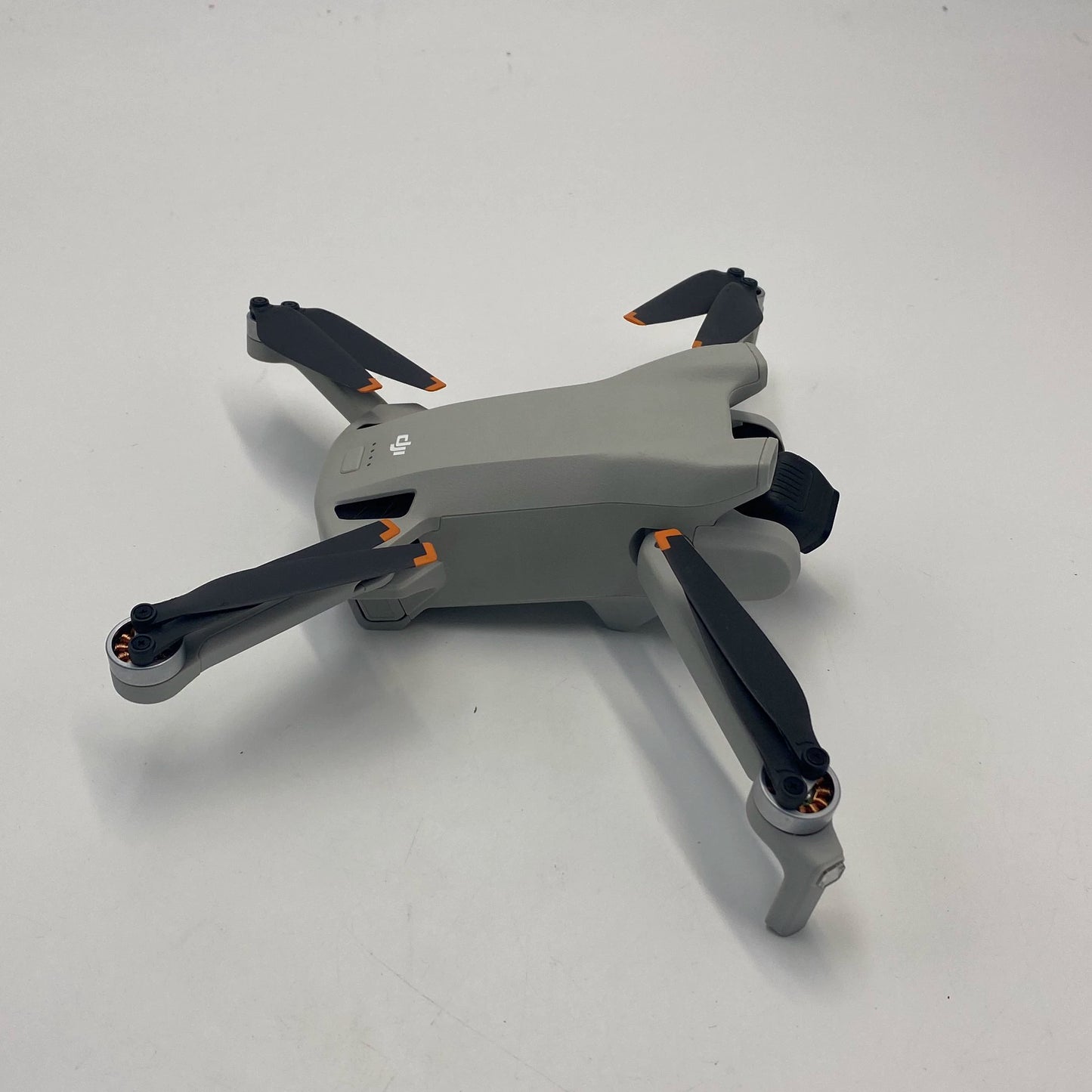 DJI Mini 3 Standard Kit Dual Battery - Excellent (95% New)
