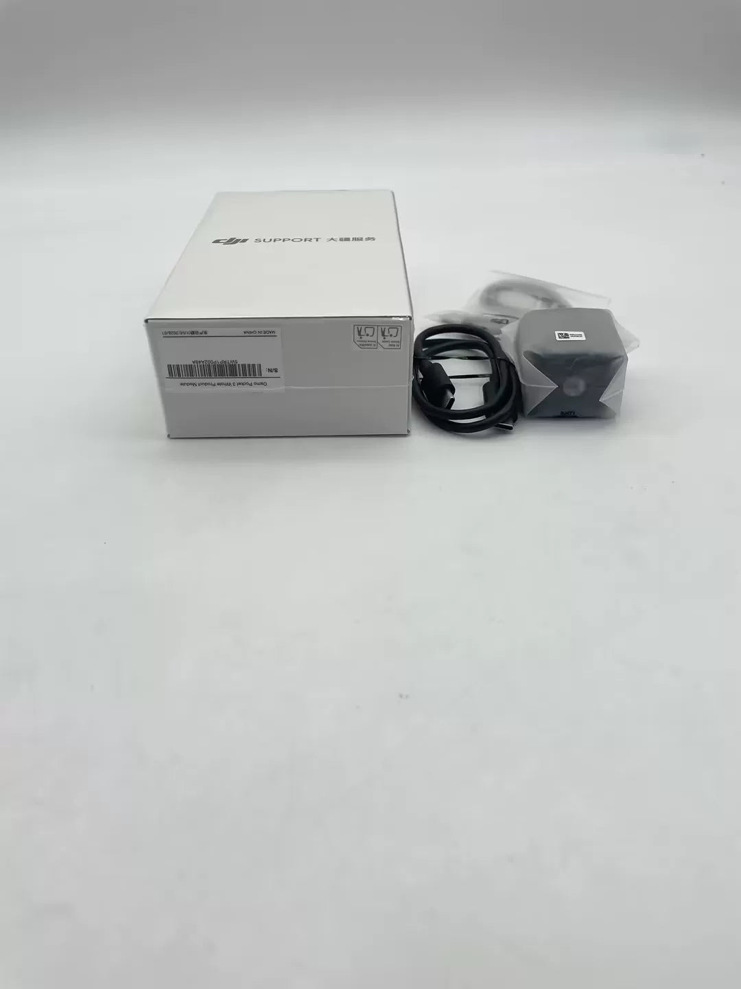 Brand New DJI Osmo Pocket 3 Standard Combo