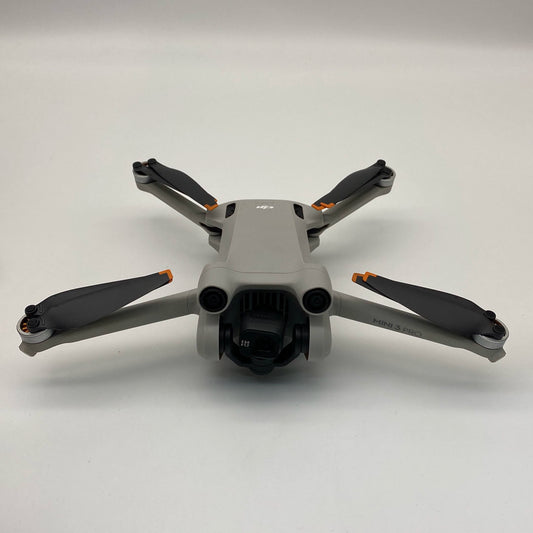DJI Mini 3 Pro with Screen Remote Triple Long Range Battery Kit - Very Good (90% New)
