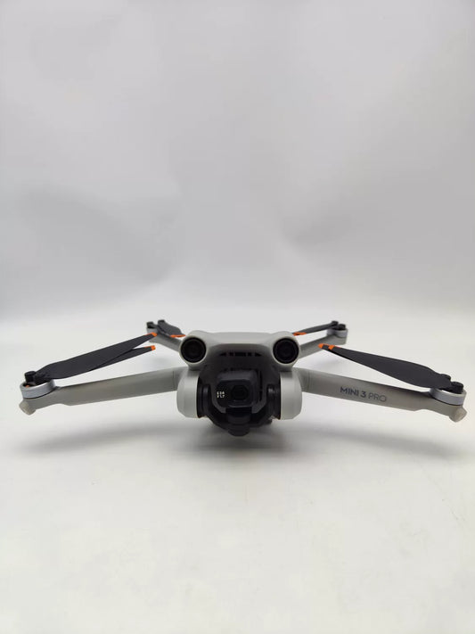 99% New (Mint) DJI mini3pro with Screen Fly More Combo