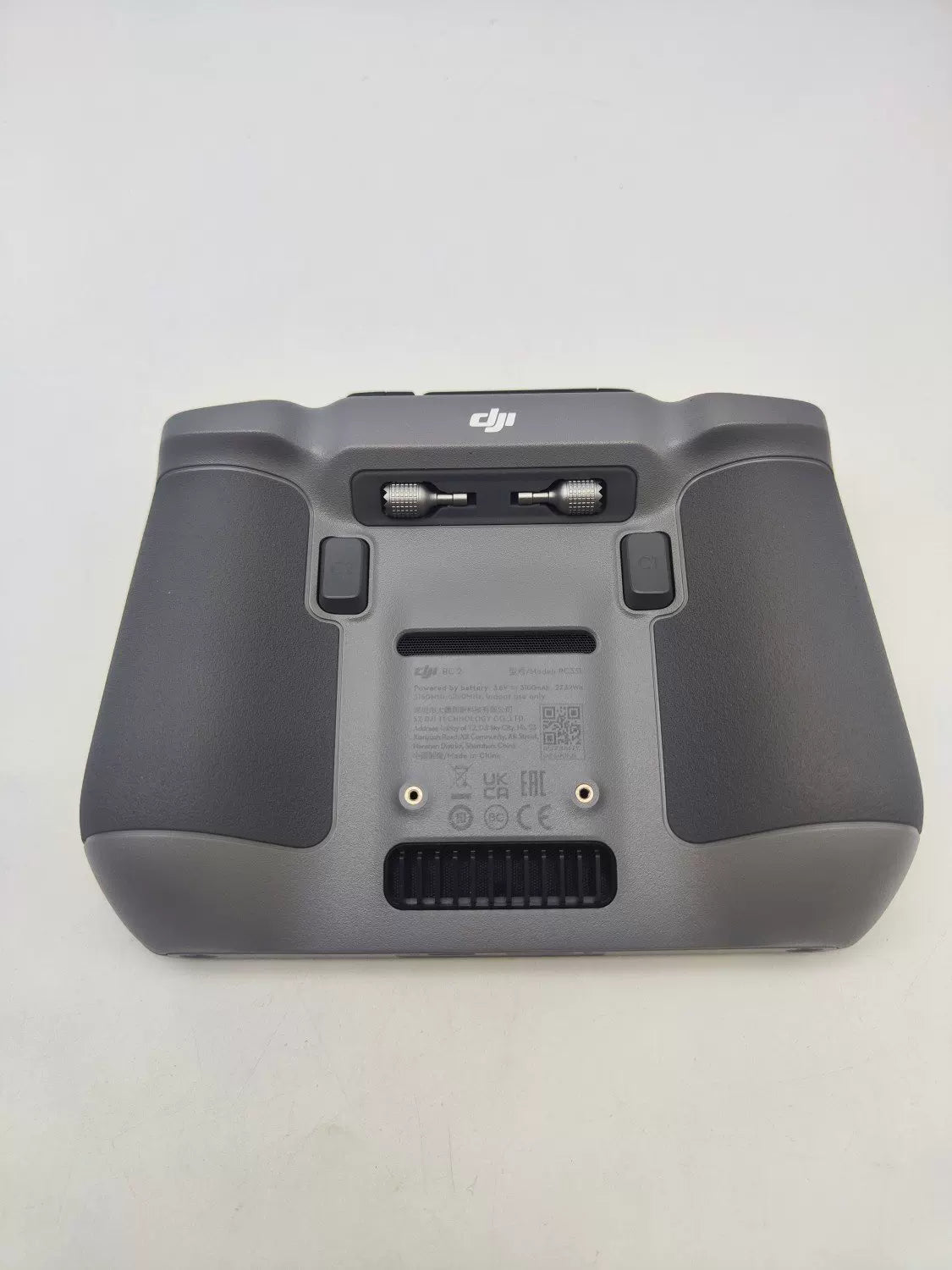 Brand New DJI air3 with Screen Fly More Combo with DJI Care Refresh