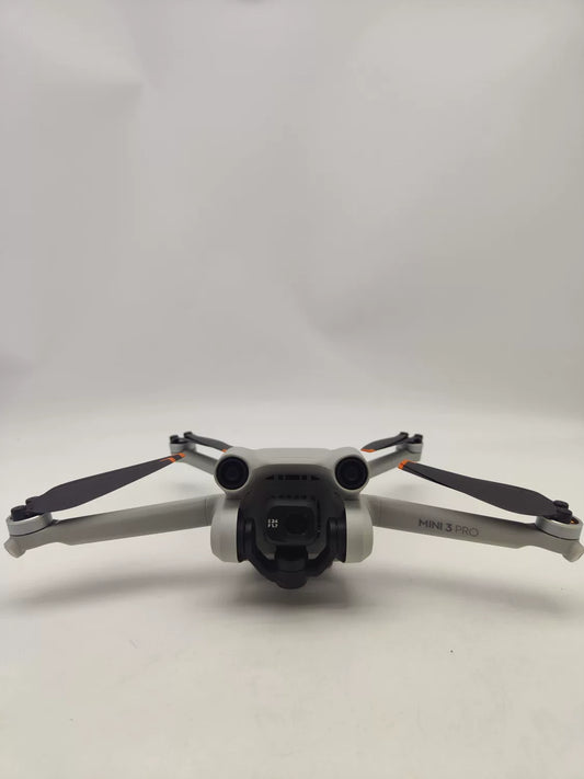 99% New (Mint) DJI mini3pro with Screen Fly More Combo