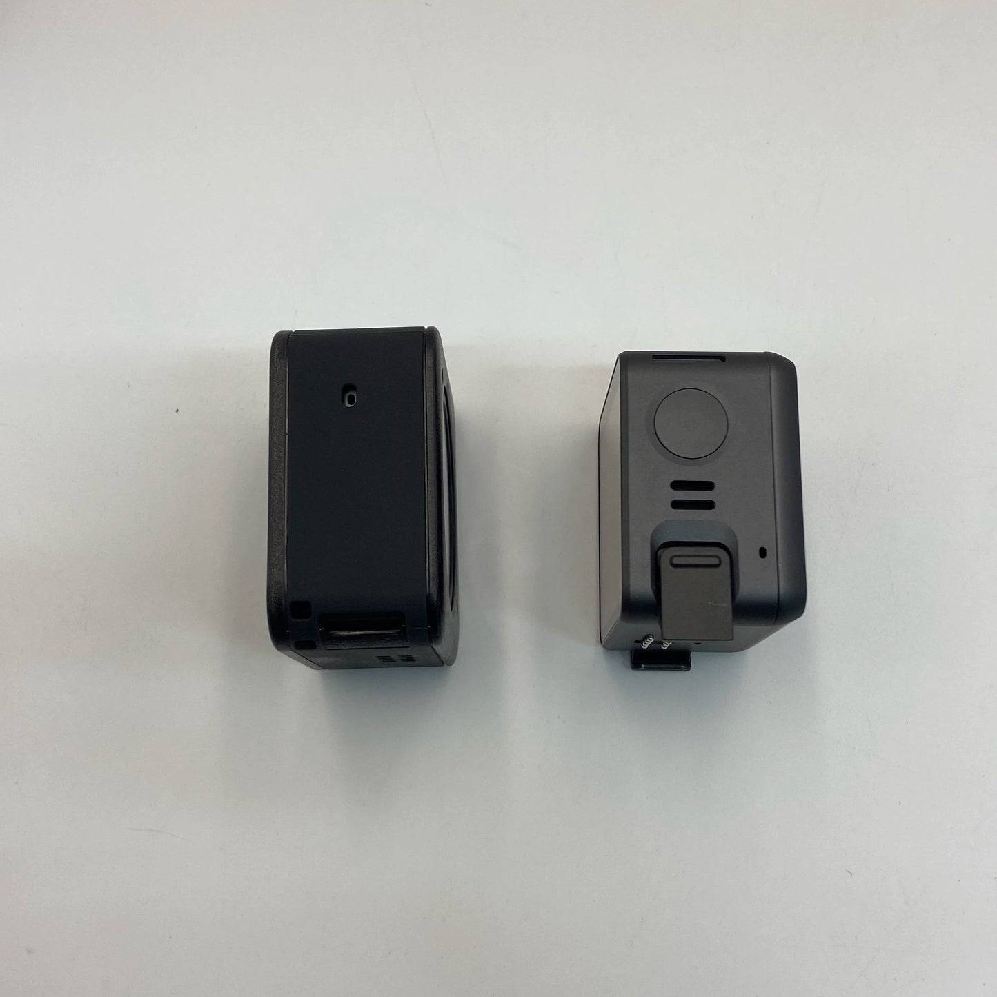 DJI Action 2 Dual Screen Combo with Bluetooth Handle - Excellent (95% New)