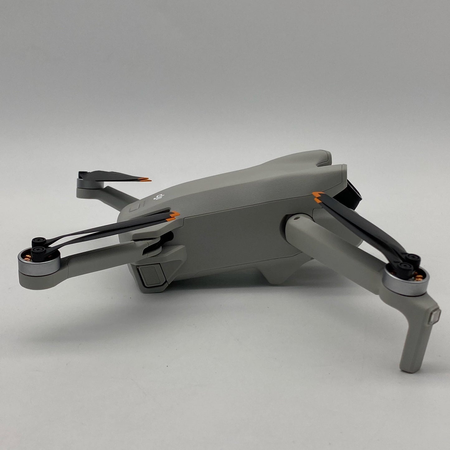 DJI Mini 3 with Screen Remote + Dual Battery - Excellent (95% New)
