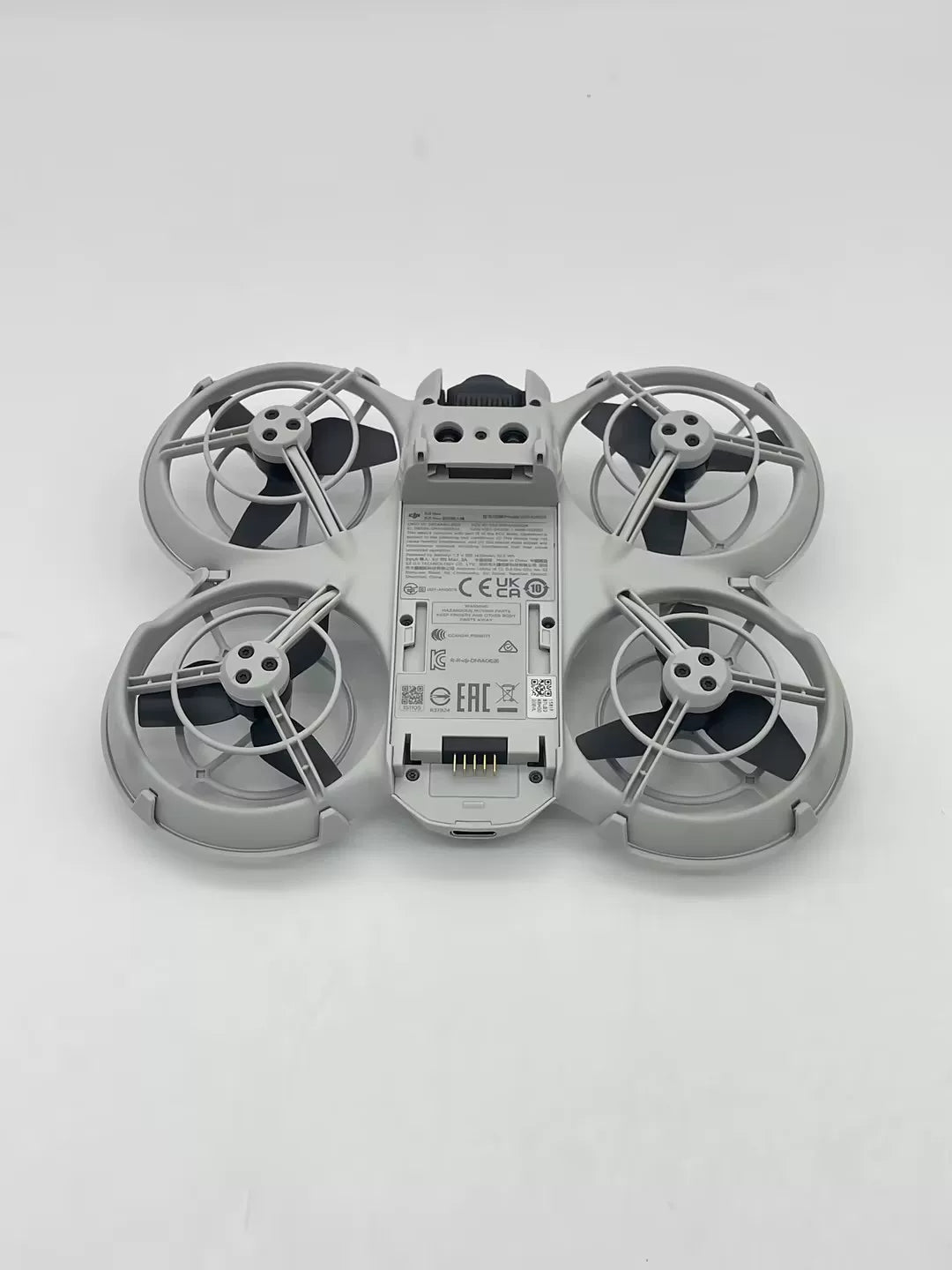99% New (Mint) DJI Neo Fly More Combo (3 Batteries)