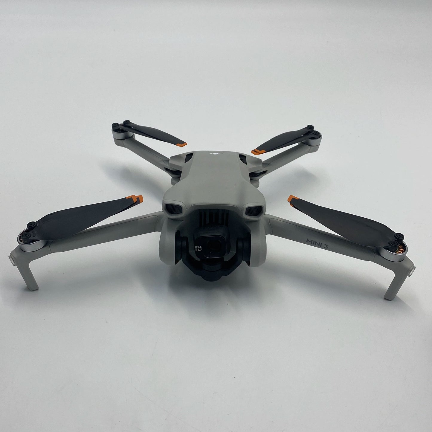 DJI Mini 3 with Screen Remote Controller - Like New (99%)