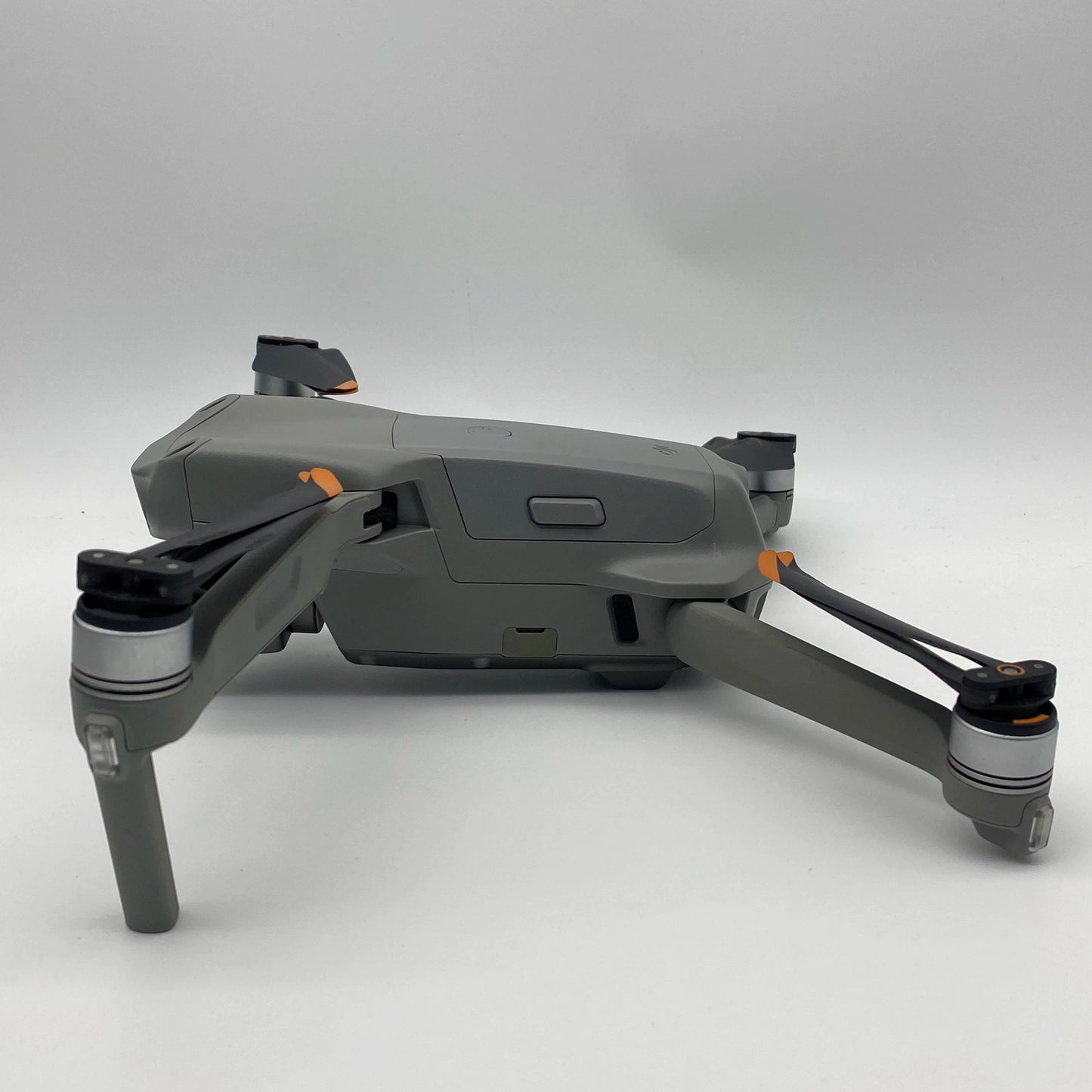 DJI Air 2S Fly More Combo - ممتاز (جديد بنسبة 95%)