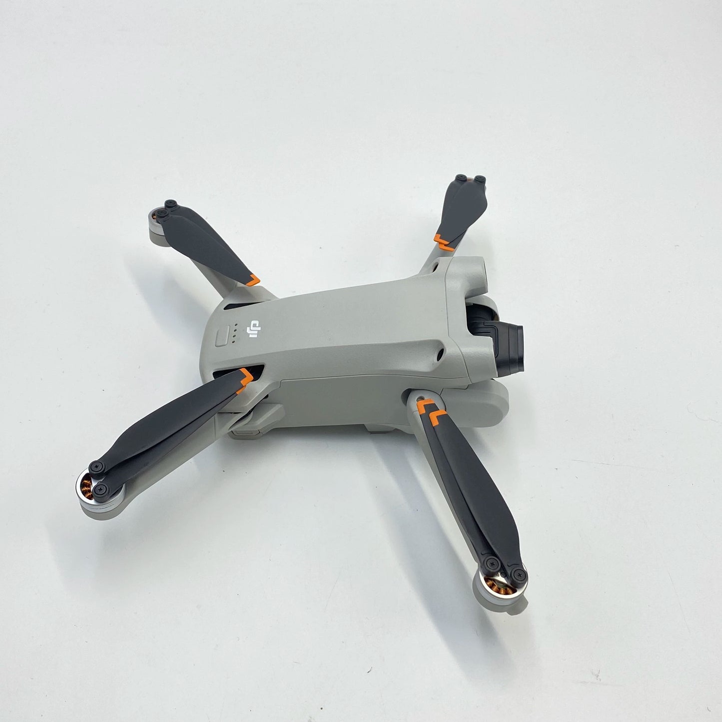 DJI Mini 3 Pro with Screen Remote Long Range Kit - Excellent (95% New)