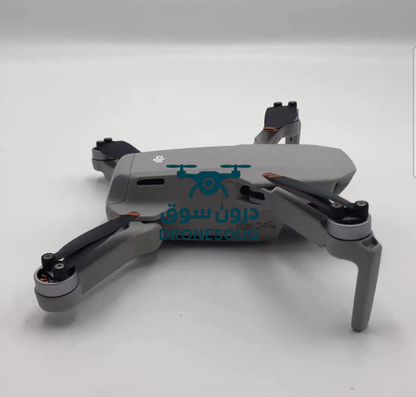 مجموعة DJI Mini 2 SE Fly More | كاميرا 4K HD، جهاز تحكم عن بُعد، ملحقات كاملة 