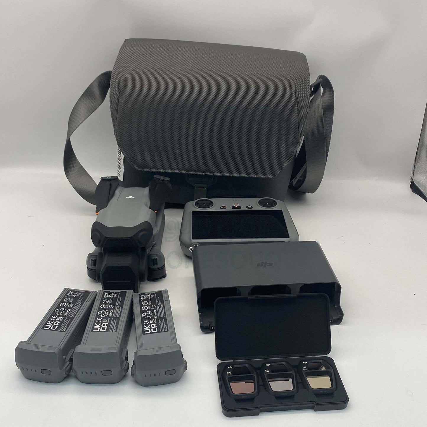 DJI Air 3S Fly More Combo مع جهاز تحكم عن بعد بشاشة - ممتاز (95% جديد)