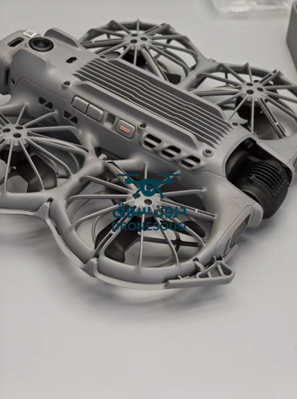 مجموعة DJI Neo 2 Fly More - تتضمن جهاز تحكم عن بعد RC-N3، و3 بطاريات، ومحور شحن، وواقيات للمروحة