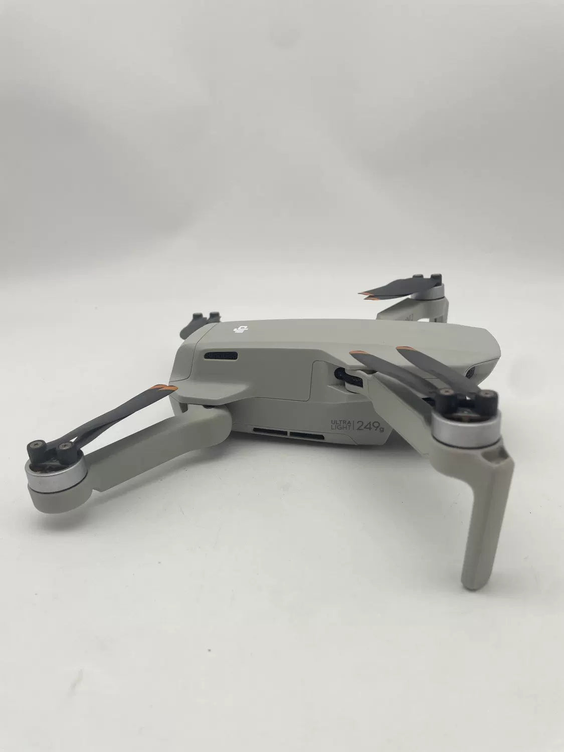 95% New (Like New) DJI Mini 2 Standard Combo Dual Battery