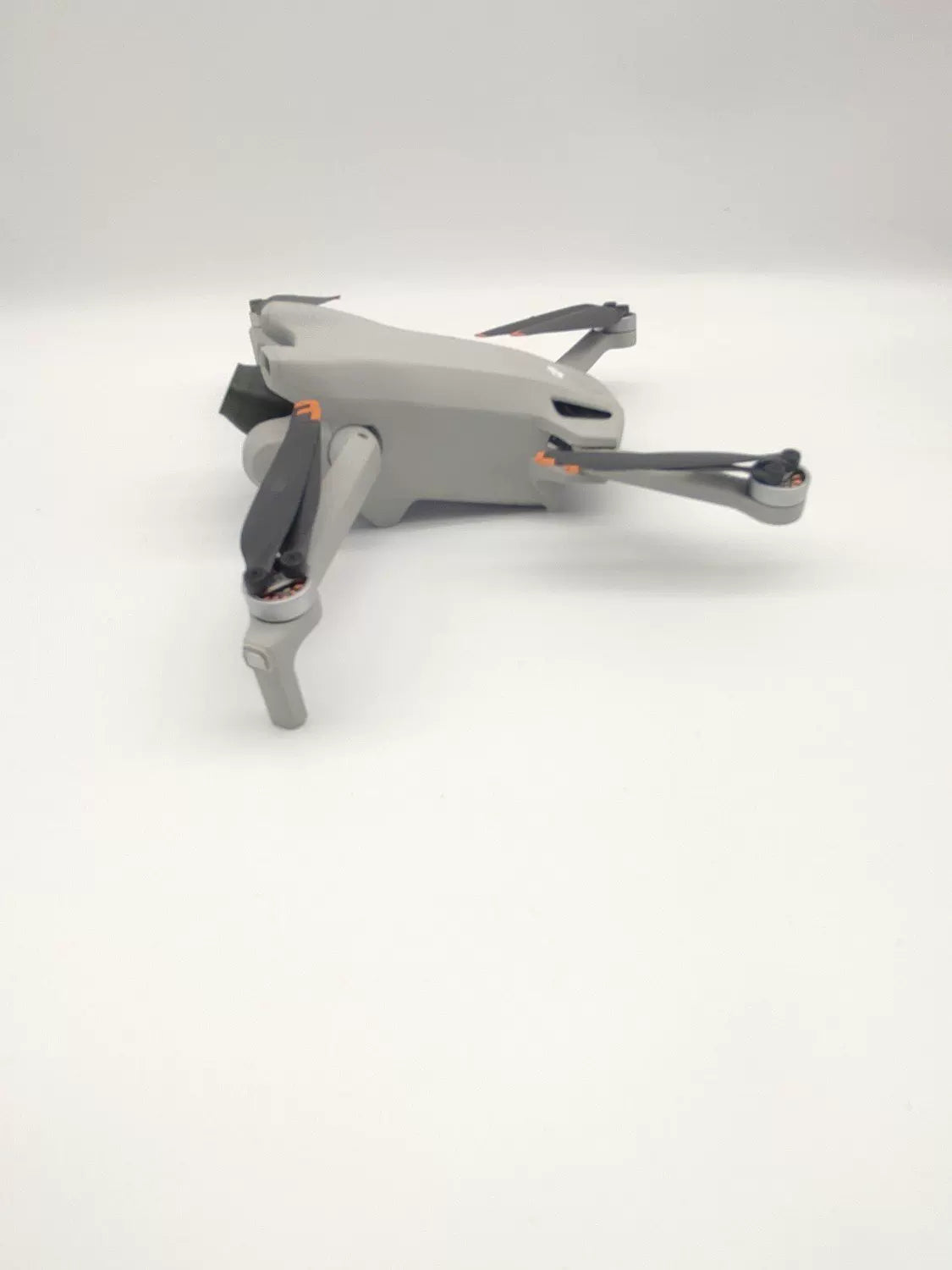 DJI Mini3 with Screen Fly More Combo
