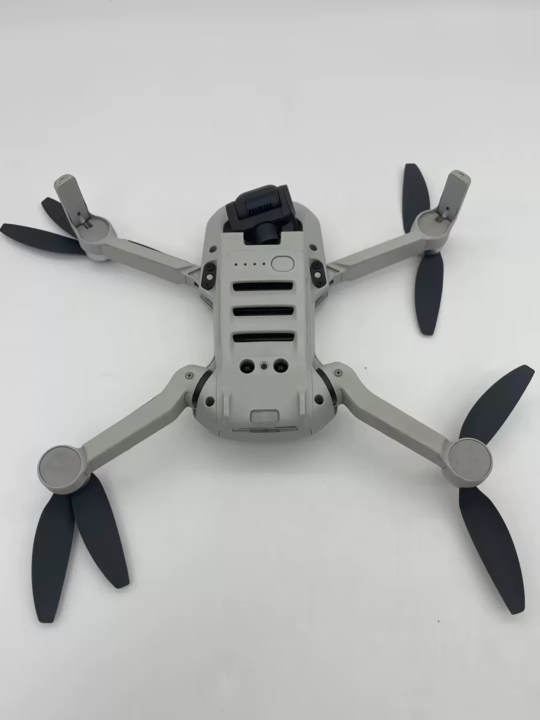 90% New (Excellent) DJI Mini 2 SE Fly More Combo