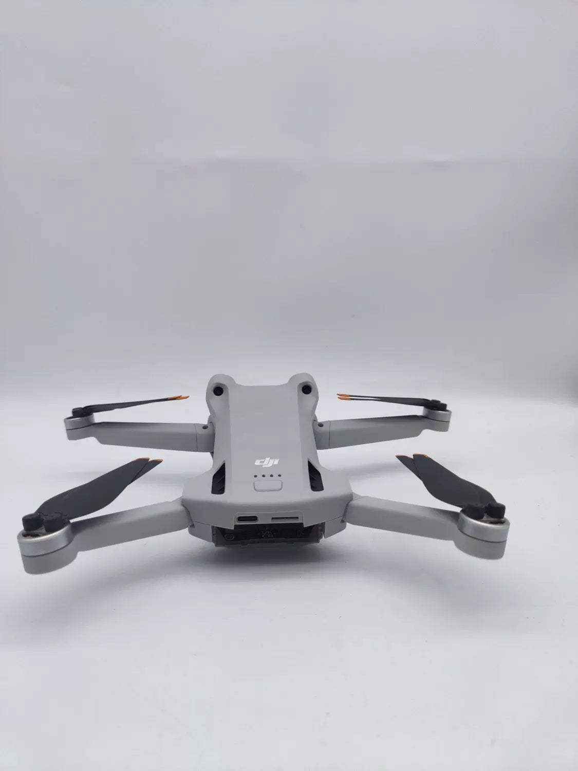 DJI Mini3pro with Screen Fly More Combo with DJI Care Refresh