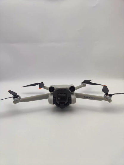95% New (Like New) DJI mini3pro with Screen, Extended Battery Fly More Combo