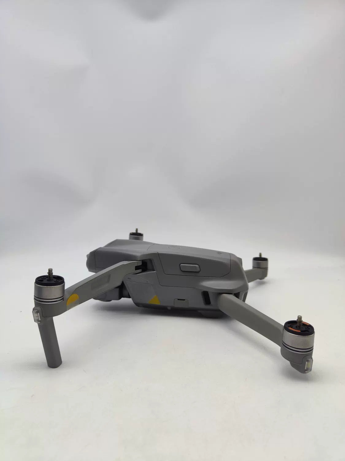 95% New (Like New) DJI air2s Fly More Combo