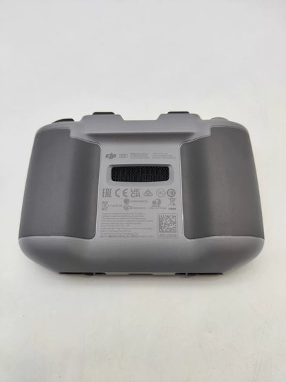 99% New (Mint) DJI air2s Fly More Combo