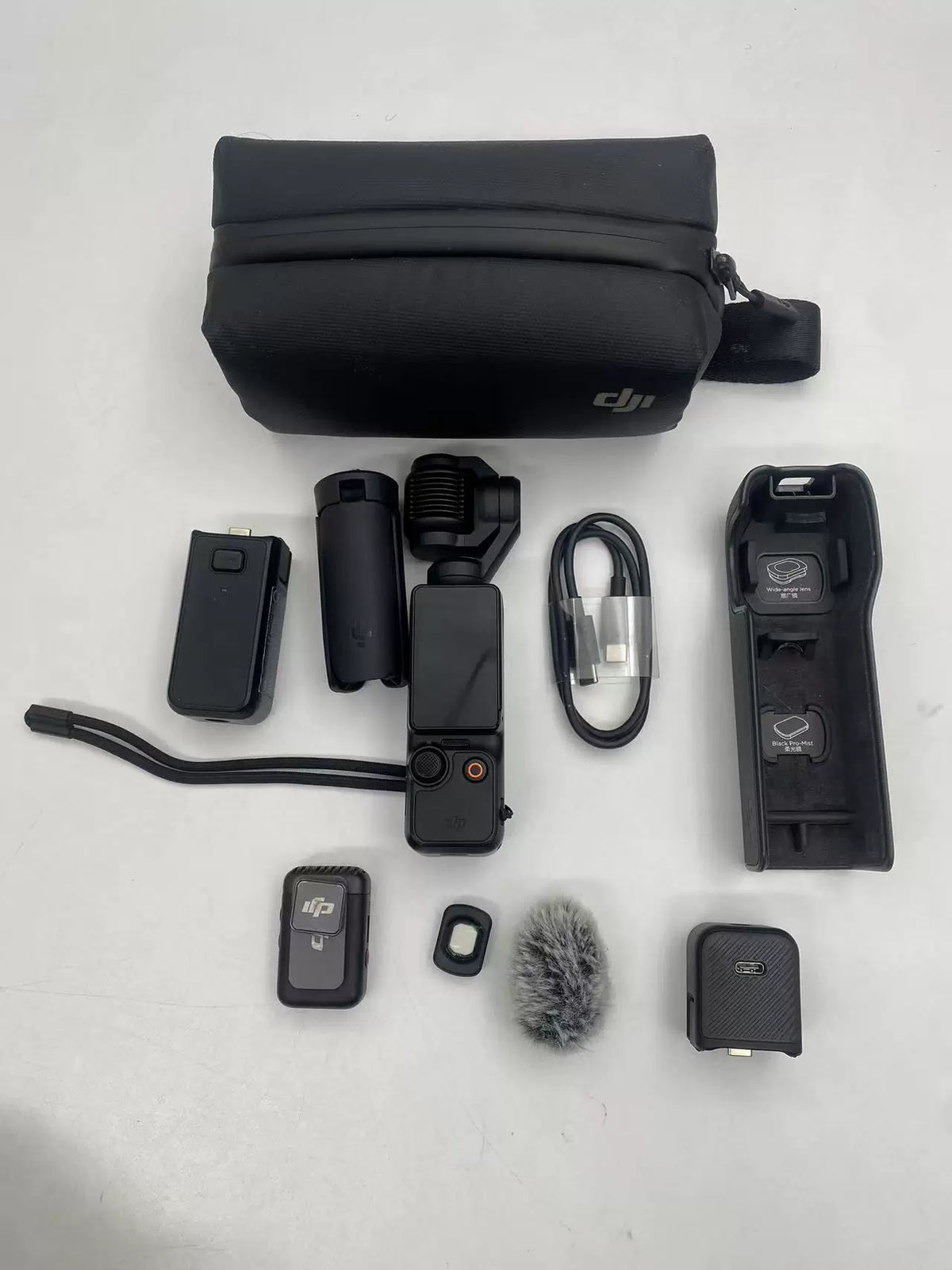 99% New (Mint) DJI Osmo Pocket 3 Creator Combo – photo 1