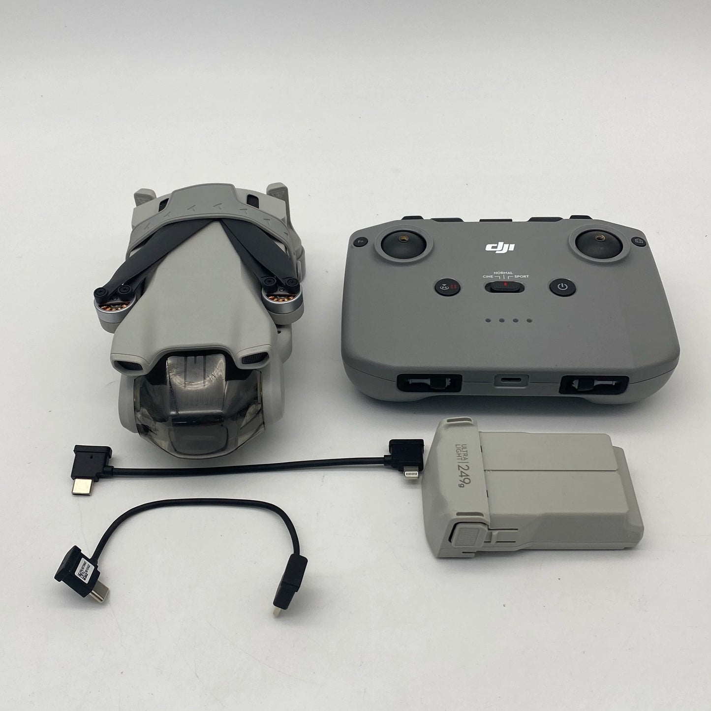 DJI Mini 3 with Standard Remote Controller - Excellent (95% New)