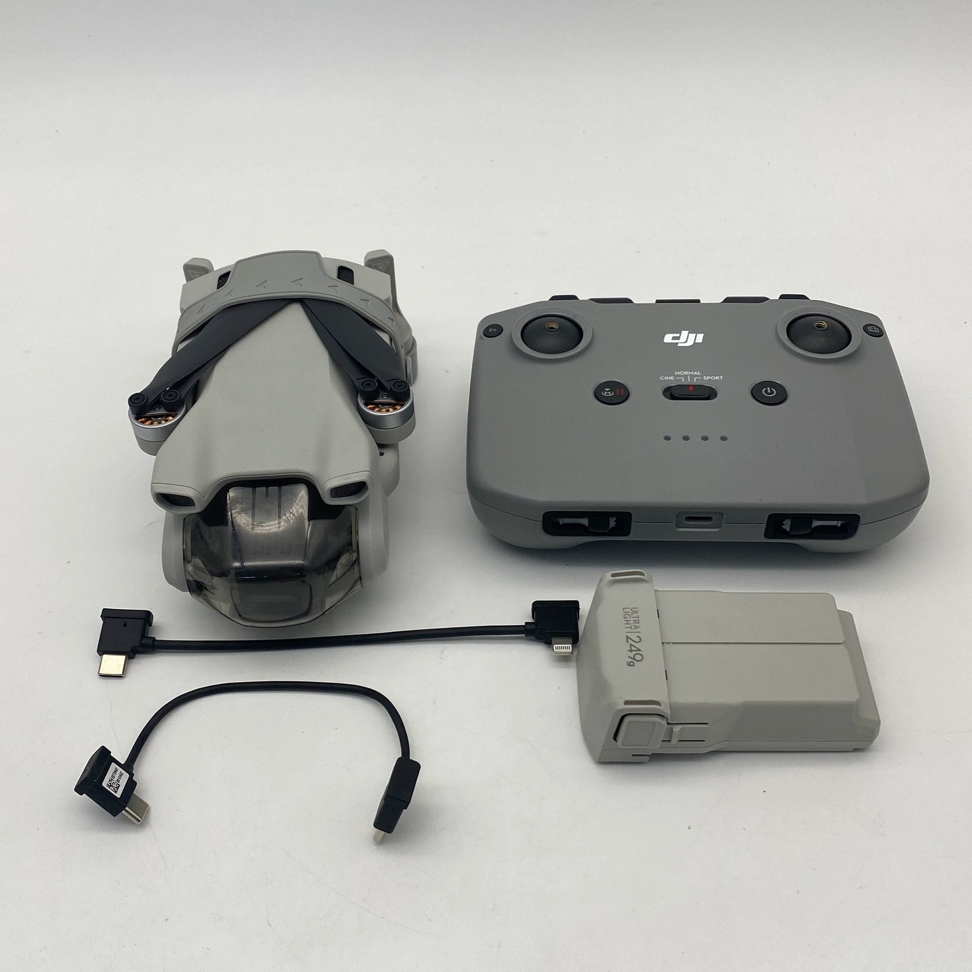 DJI Mini 3 with Standard Remote Controller - Excellent (95% New)