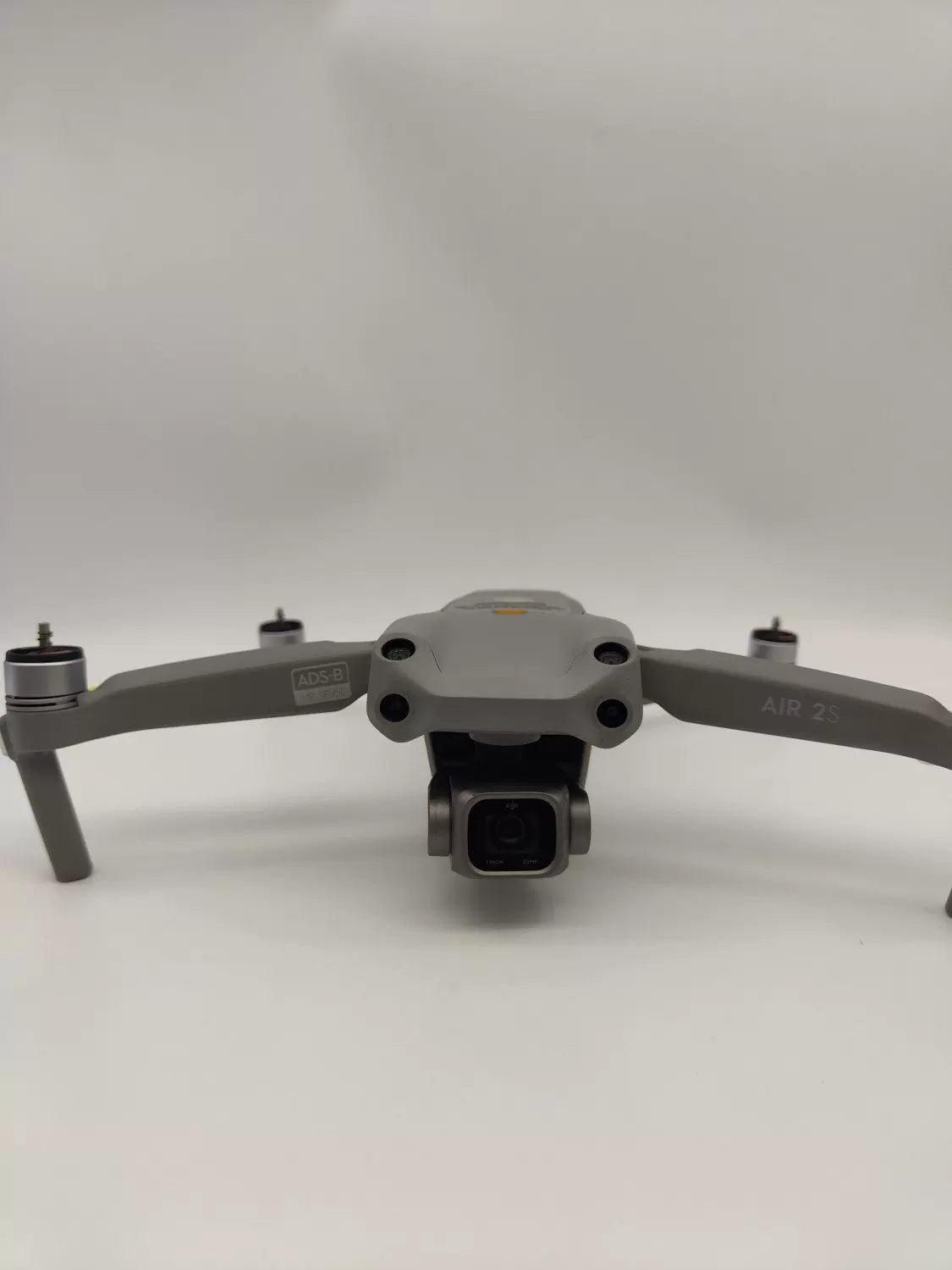 95% New (Like New) DJI air2s Fly More Combo with DJI Care Refresh