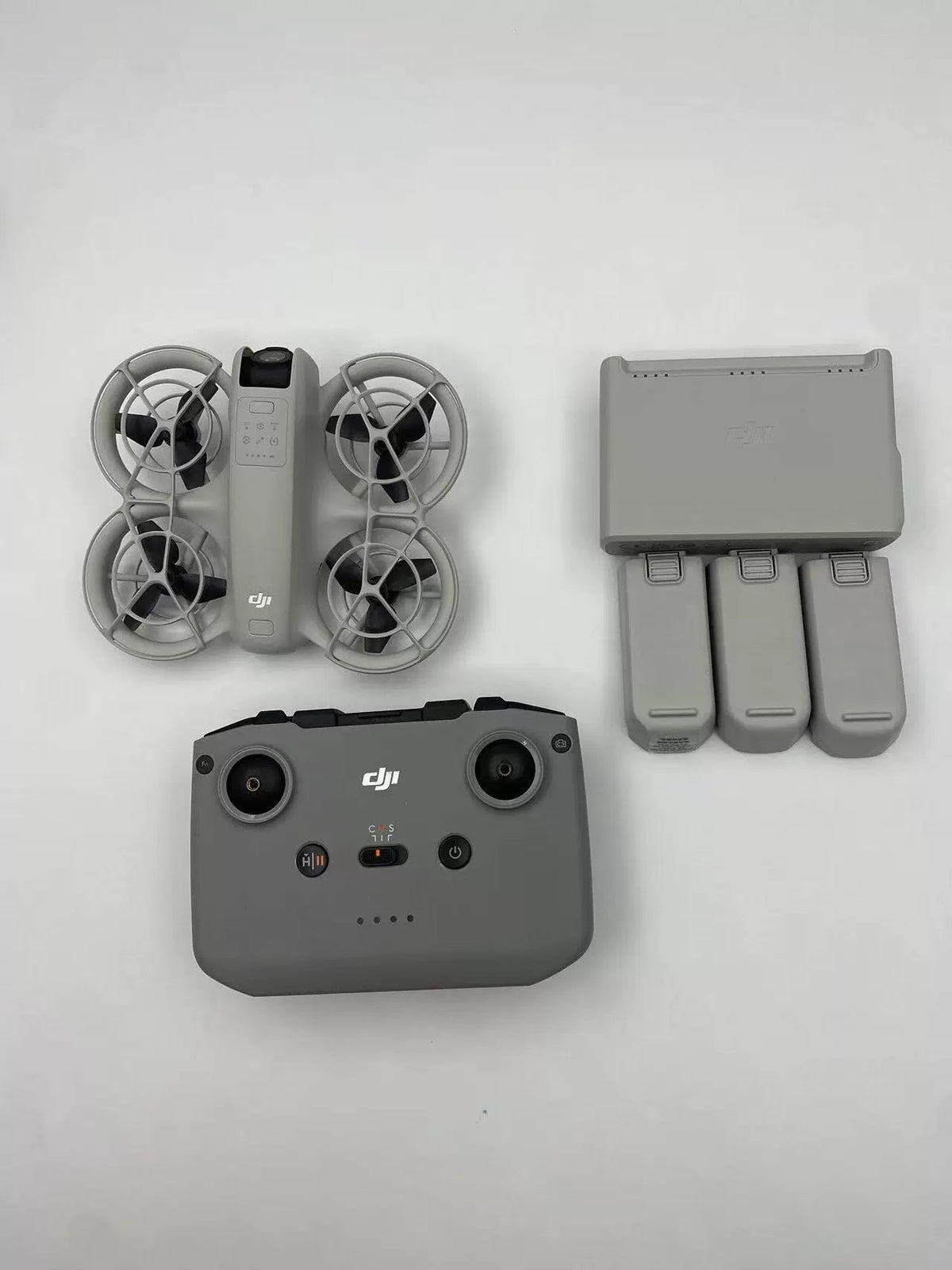 99% New (Mint) DJI Neo Drone Fly More Combo – photo 1