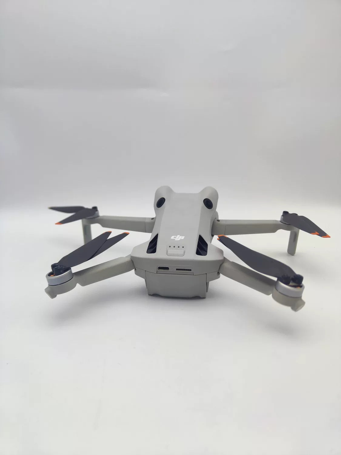 99% New (Mint) DJI mini4pro Standard Combo