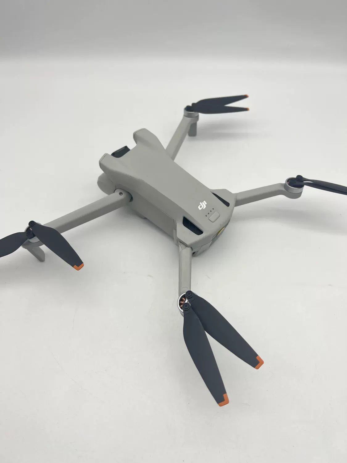 95% New (Like New) DJI Mini 3 with Screen Standard Combo