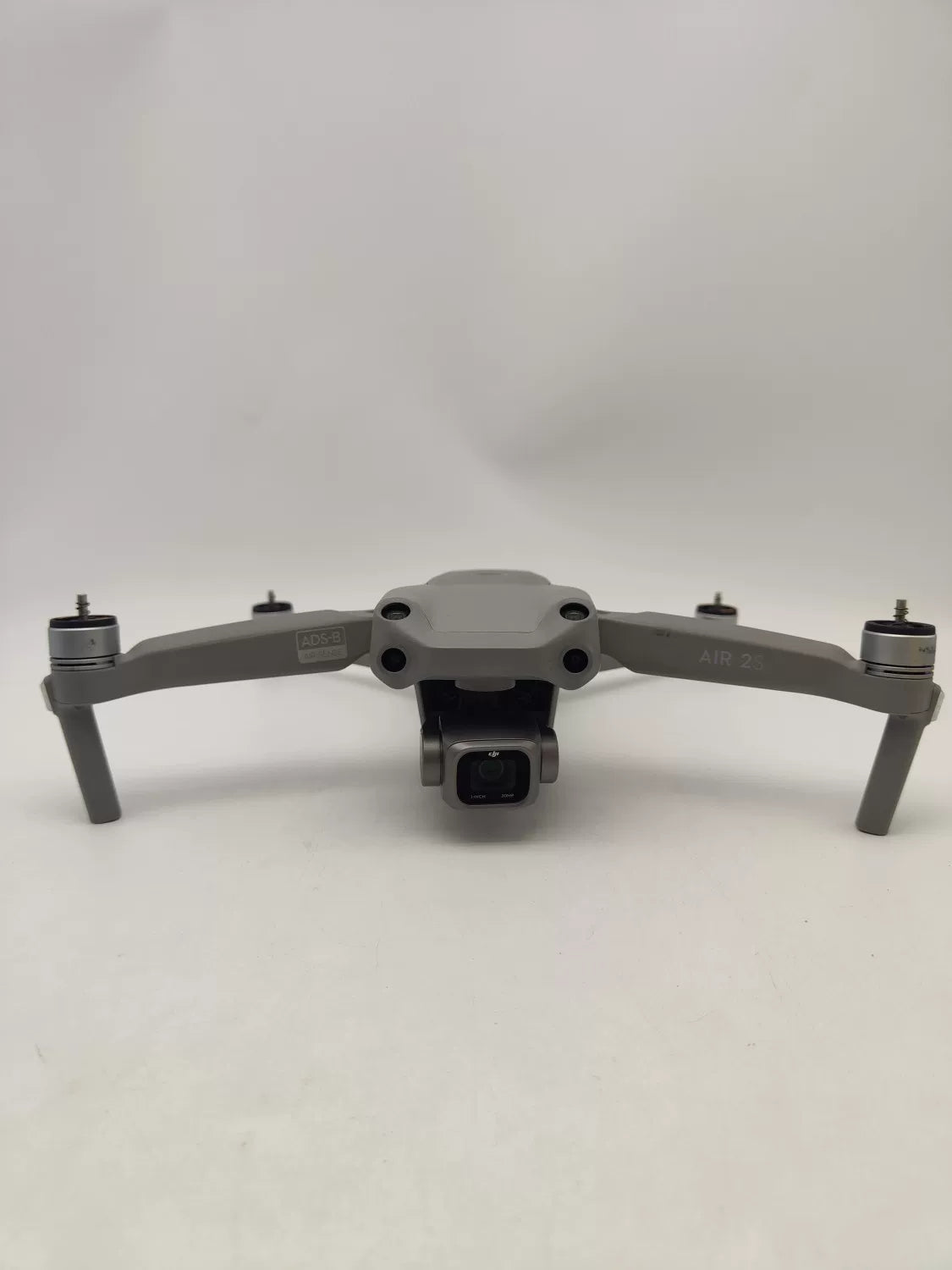 95% New (Like New) DJI air2s Standard Combo
