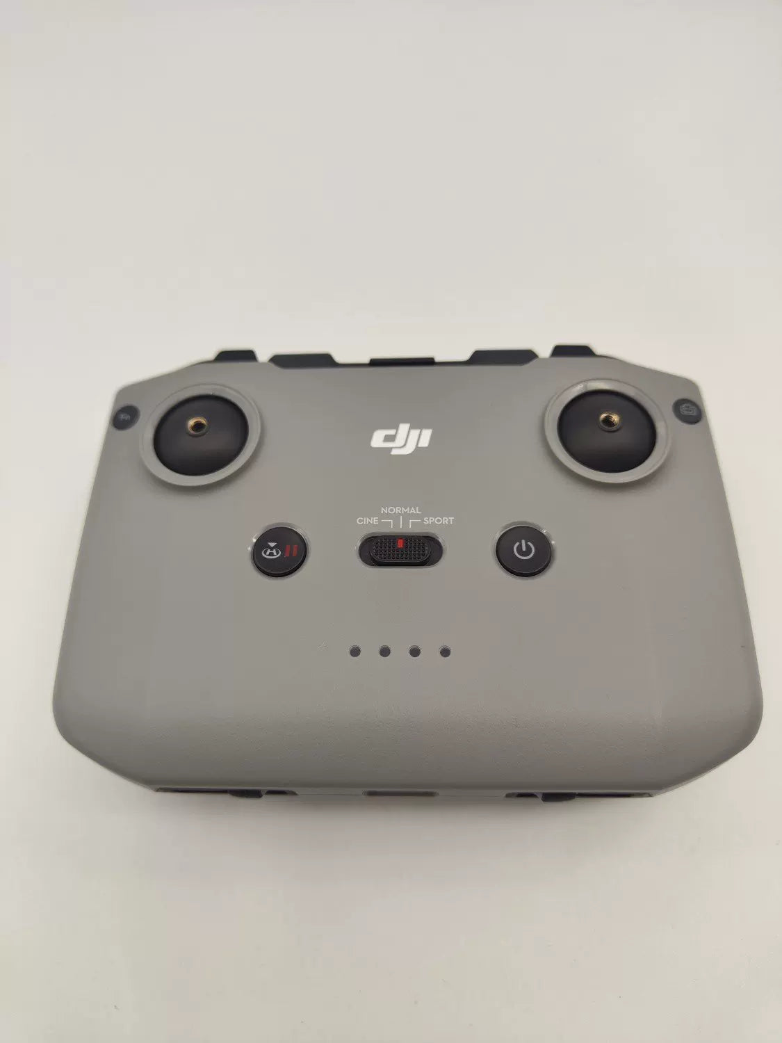 99% New (Mint) DJI air2s Fly More Combo