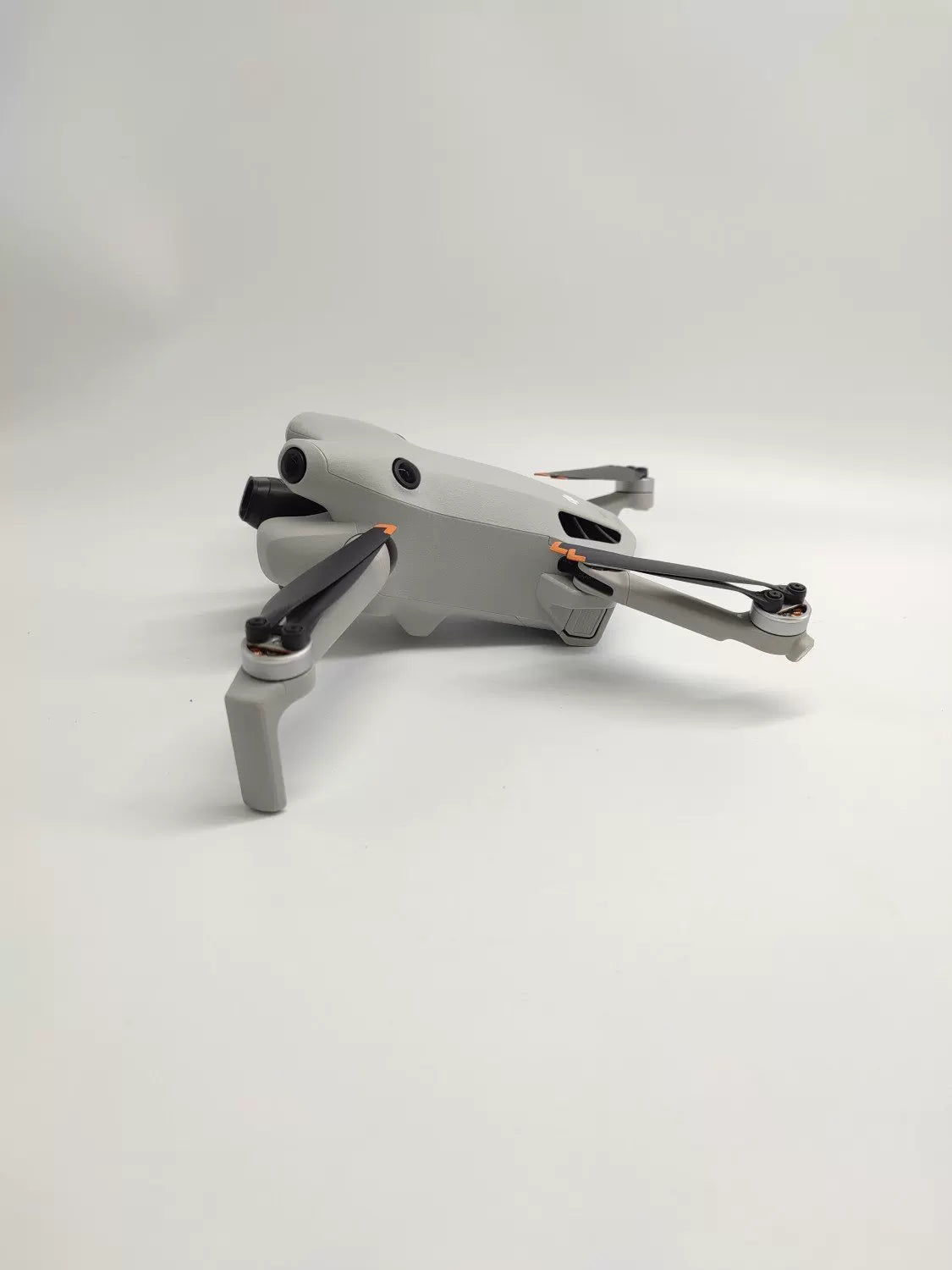 DJI Mini4pro with Screen Fly More Combo with DJI Care Refresh