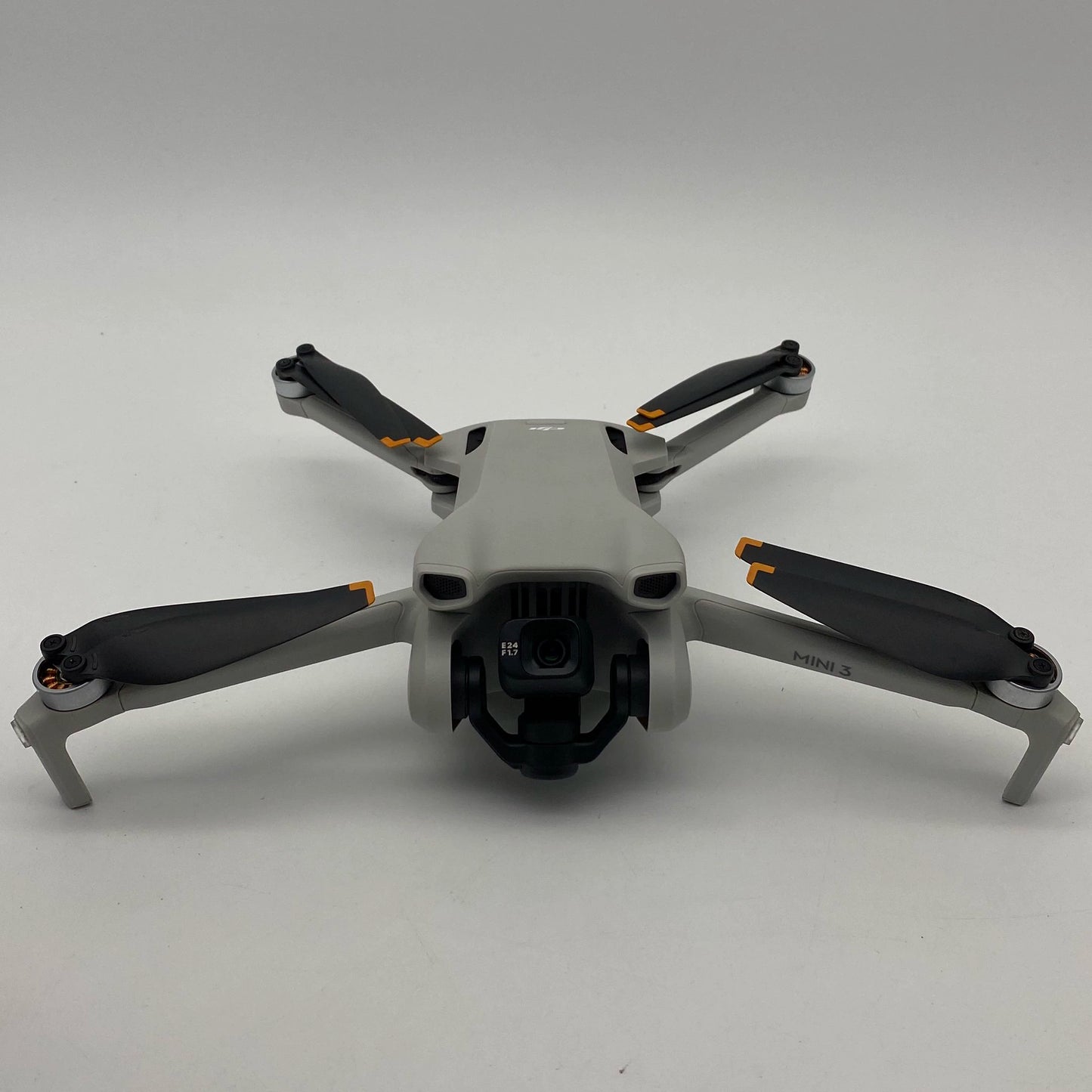 DJI Mini 3 with Screen Remote Controller - Excellent (95% New)