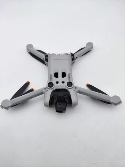 99% New (Mint) DJI mini3pro with Screen Fly More Combo