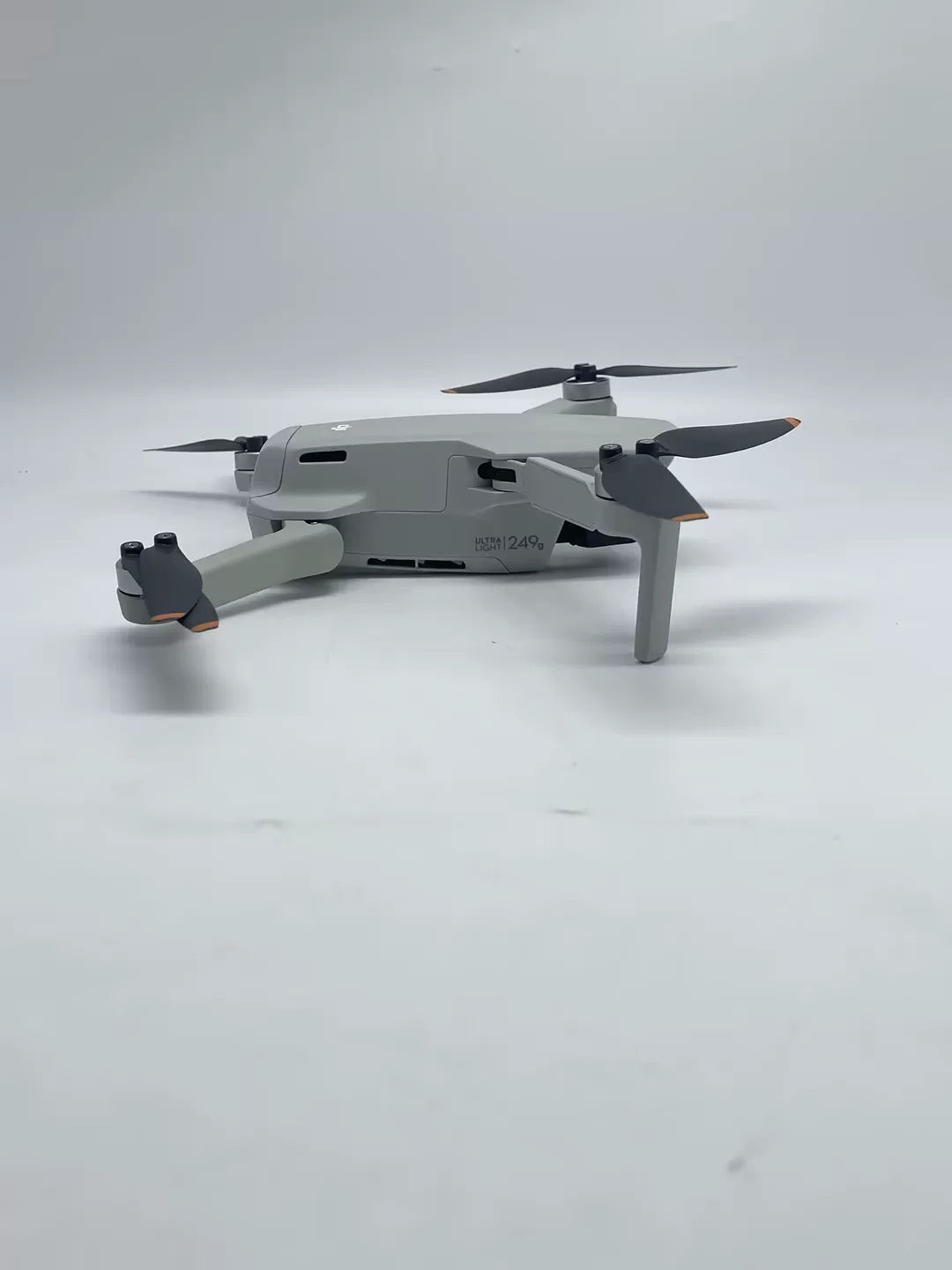 95% New (Like New) DJI Mini 2SE Standard Combo Dual Battery