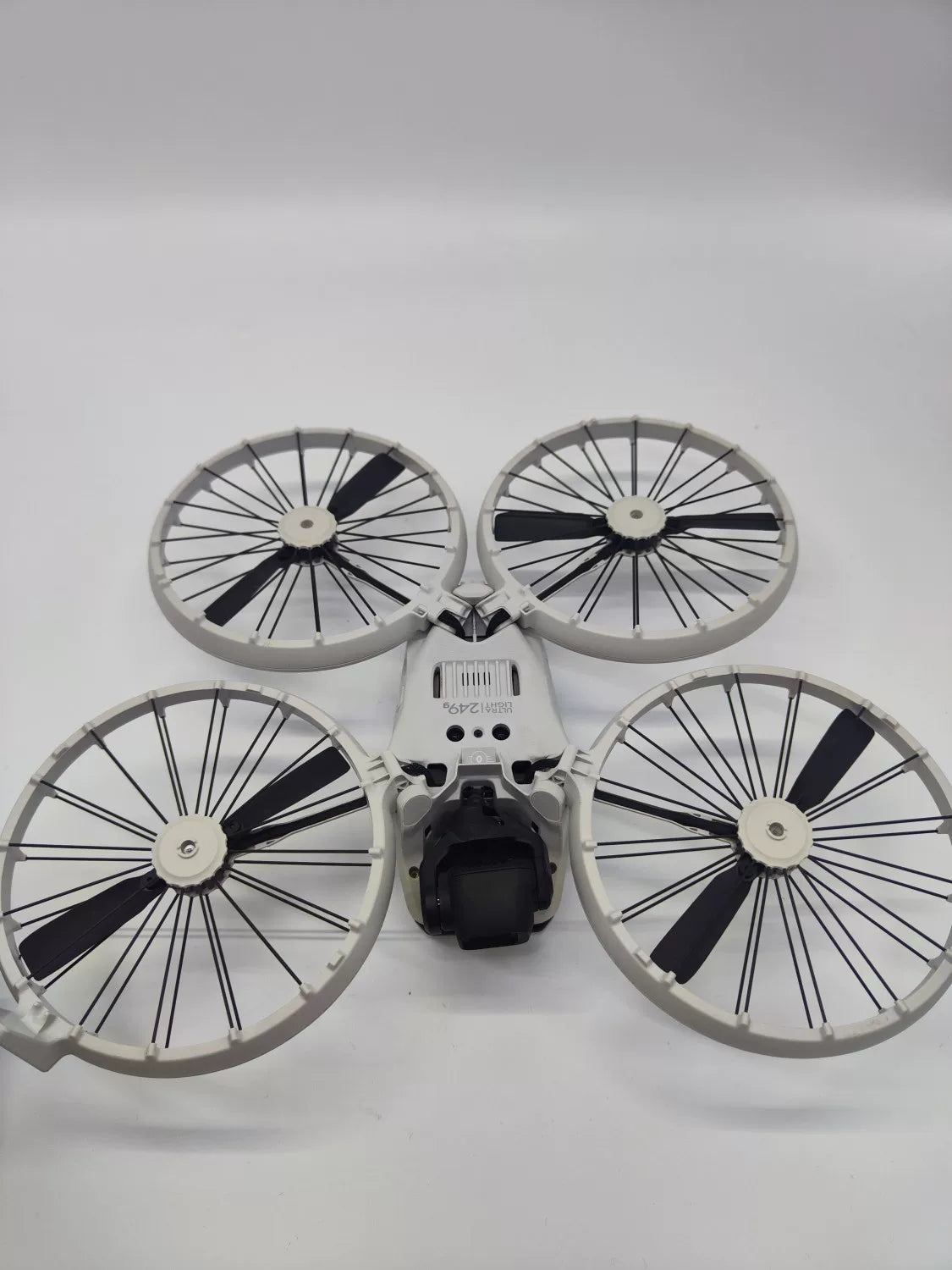 95% New (Like New) DJI flip with Screen Standard Combo