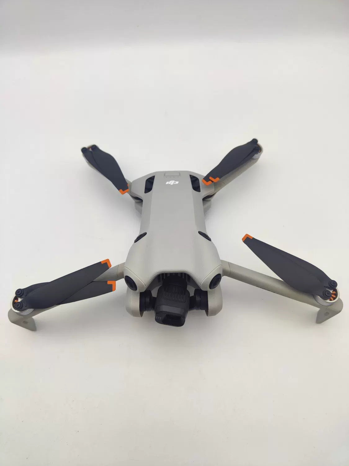 95% New (Like New) DJI mini4pro Fly More Combo