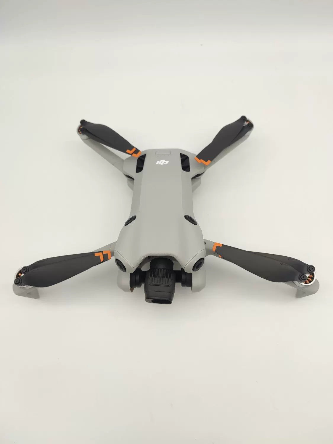 DJI Mini4pro with Screen Fly More Combo with DJI Care Refresh