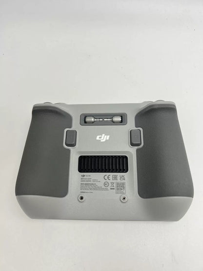 DJI Mini 3 pro with Screen, Extended Battery Fly More Combo