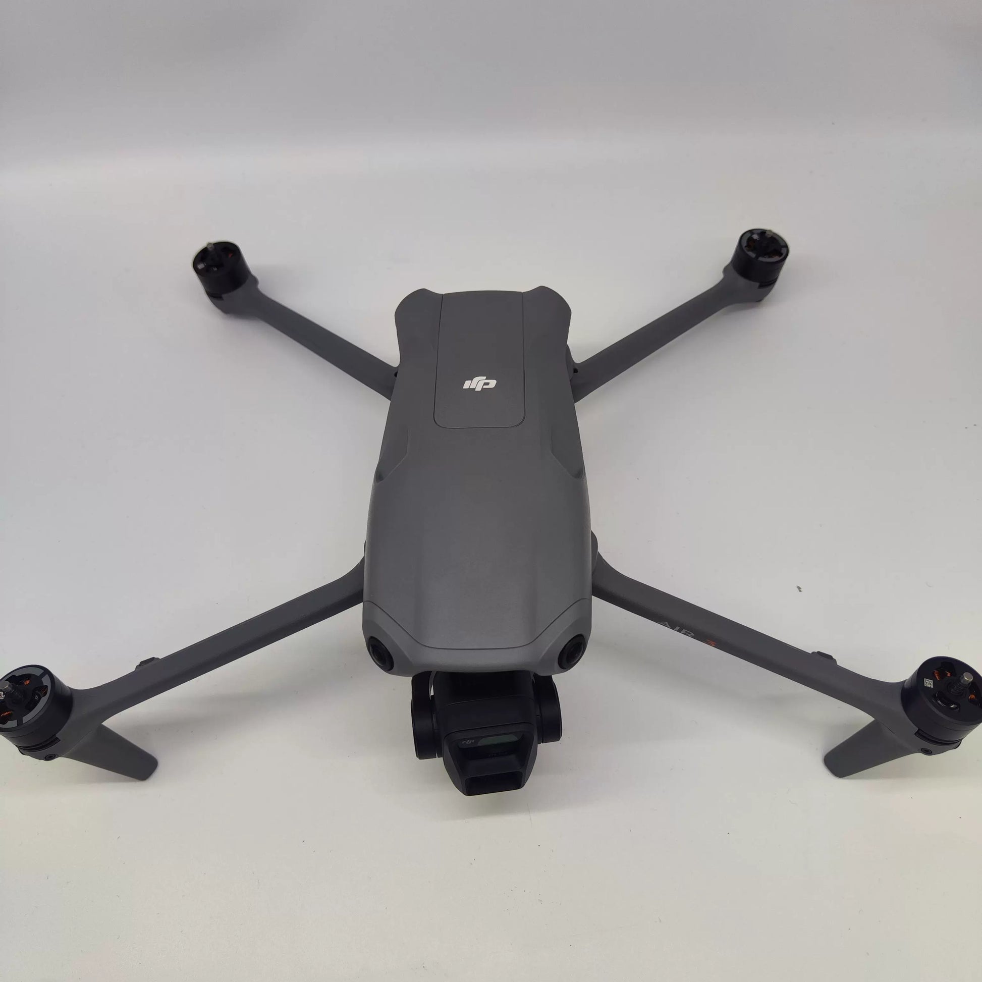 99% New (Mint) DJI Air 3 with Screen Standard Combo with DJI Care Refresh Body Not Activated