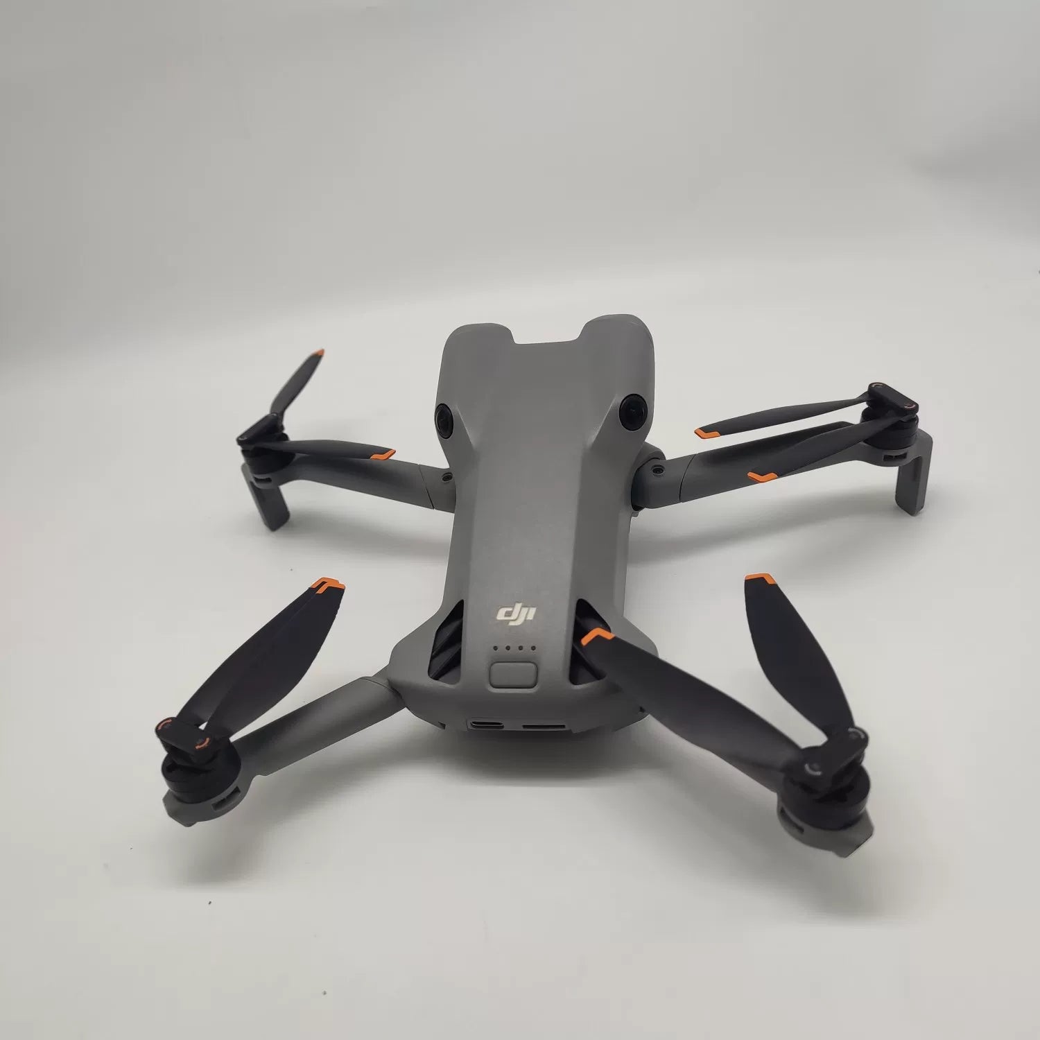 95% New (Like New) DJI Mini 5 Pro Screen Remote Fly More Combo with DJI Care Refresh