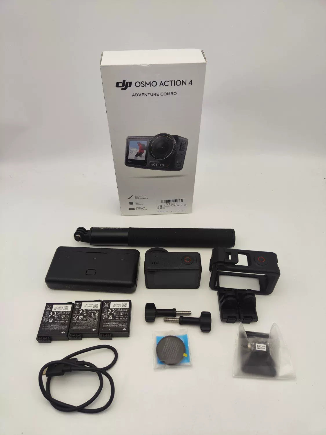 99% New (Mint) DJI Action4 All-in-1 Combo