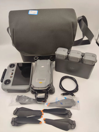 99% New (Mint) DJI air3 with Screen Fly More Combo