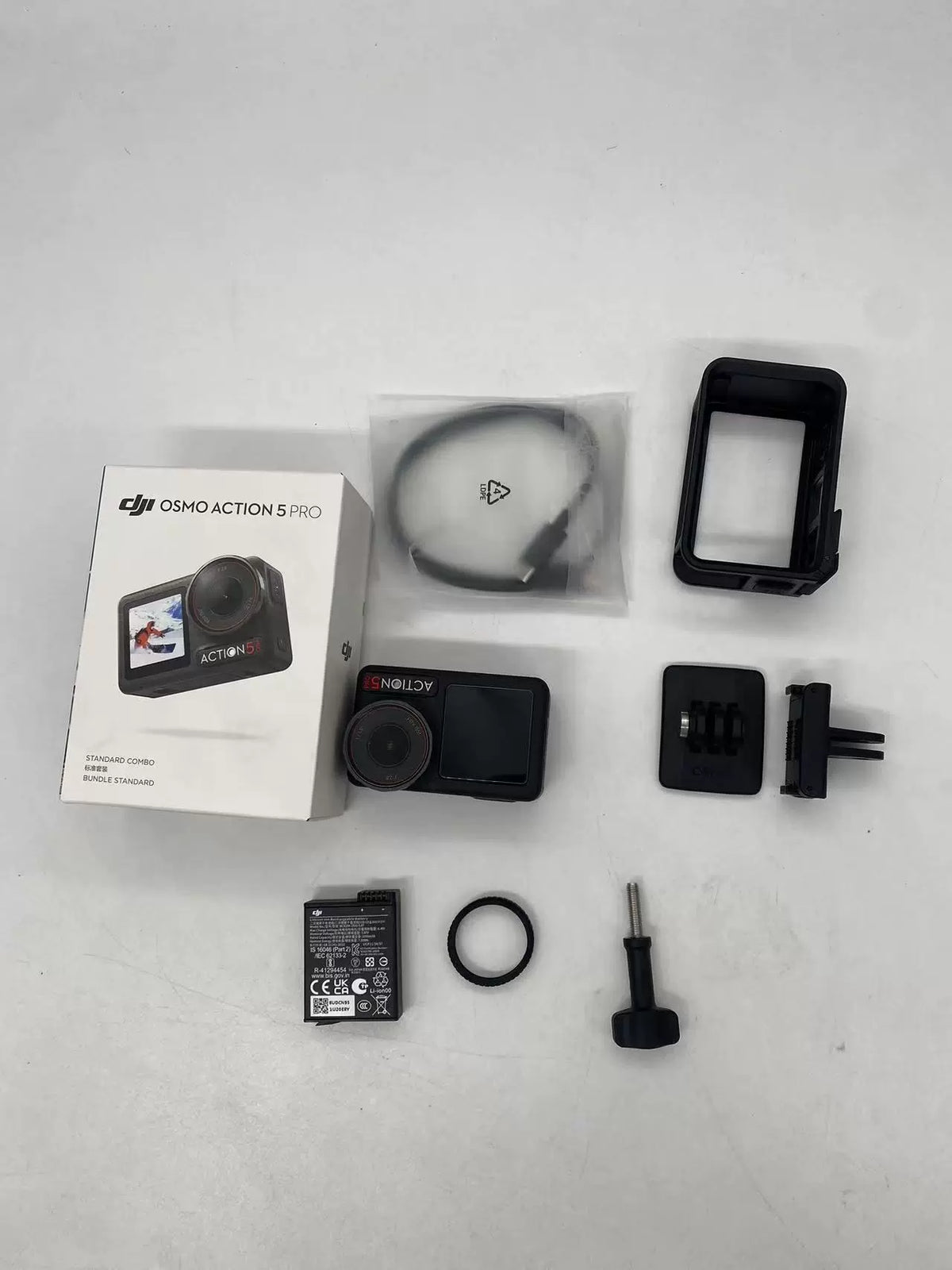 99% New (Mint) DJI Osmo Action 5 Pro – photo 1