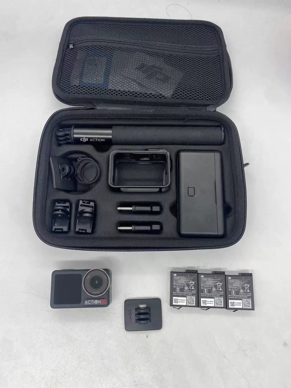 99% New (Mint) DJI Osmo Action 5 Pro – photo 1