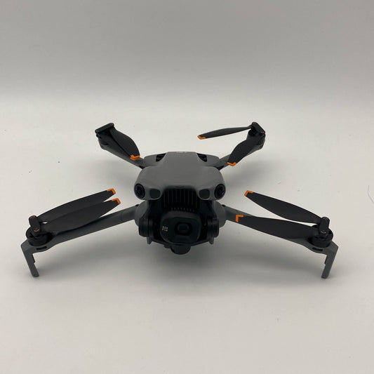 DJI Mini 5 Pro Fly More Combo (DJI RC 2) with Care Refresh - Excellent (95% New)