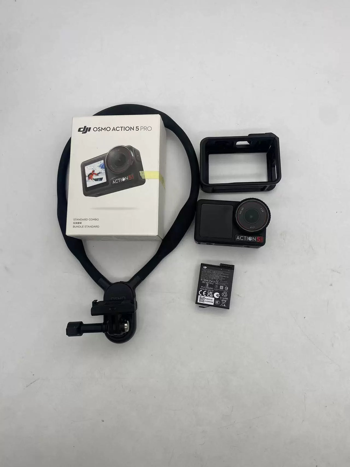 99% New (Mint) DJI Osmo Action 5 Pro – photo 1